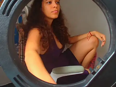 Онлайн чат XXX Sassa_69