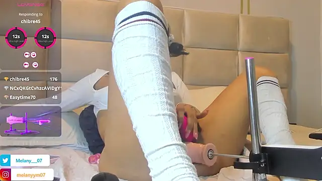 Melany__08 라이브 XXX 채팅