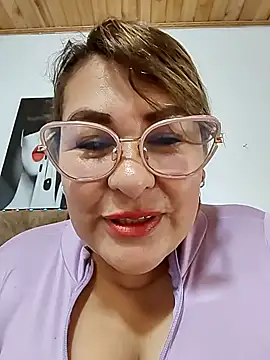 Chat +18 de AlexxiaaMat ao vivo