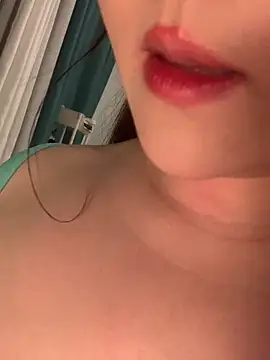 xiaomei89 Adlı Modelin Canlı XXX Sohbeti