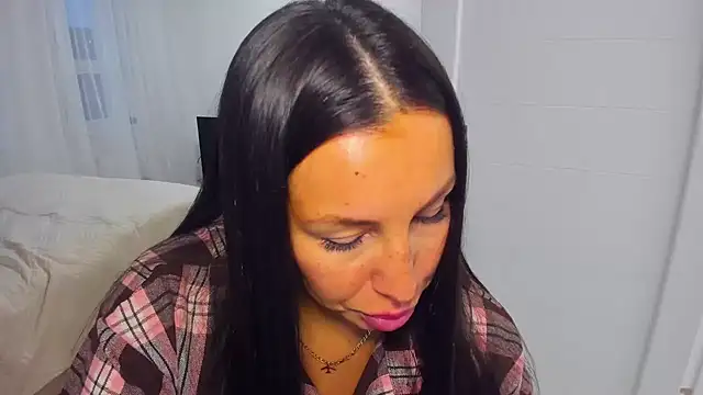 AvisFlowers Chat XXX live