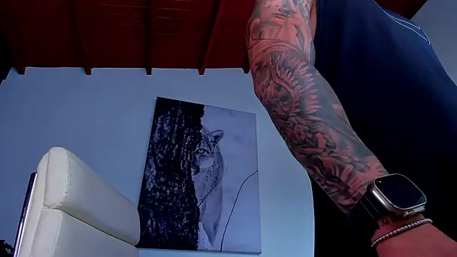 Santos_ramirez1's Live XXX Chat