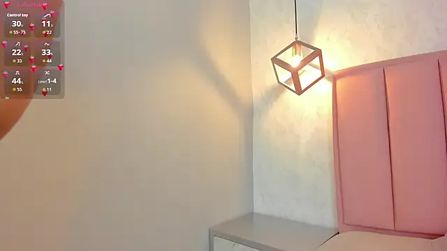 Živý XXX chat SUNNYCYRUS