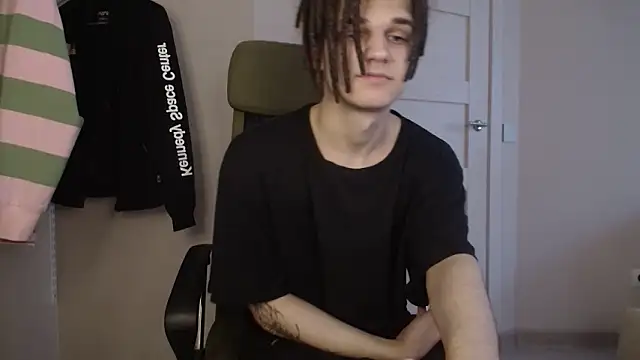 PeachTree Adlı Modelin Canlı XXX Sohbeti