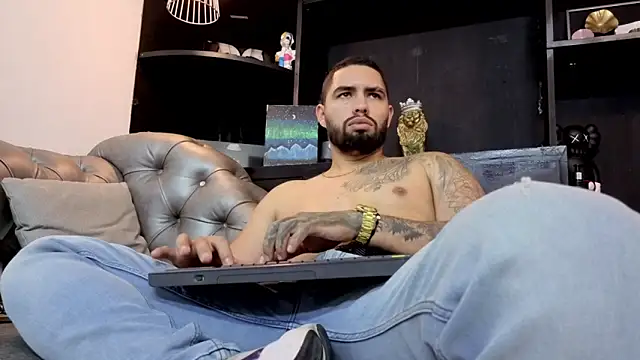 matteosantos live XXX chat