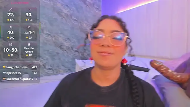 Živý XXX chat antonelllepiercee