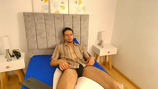 Chat XXX en directo de Kendy_Lians