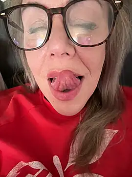 Czat XXX na żywo – blondebitch2