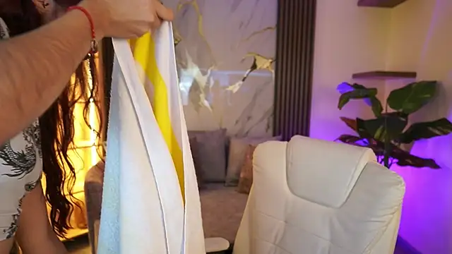 Živý XXX chat TessaaFox