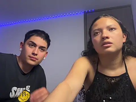 Zhara_williams Pertunjukan Webcam