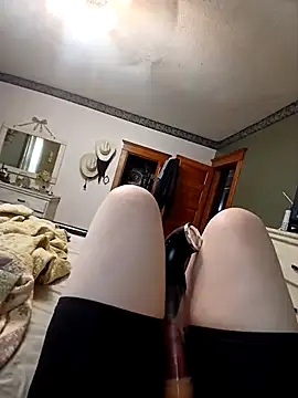 FragrantToe529 élő XXX-chatje