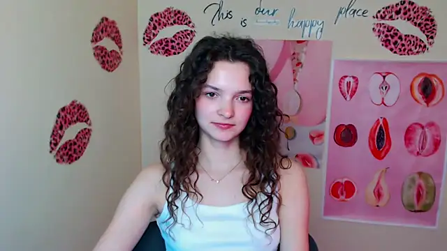 _SusieSu_ – Naživo XXX chat