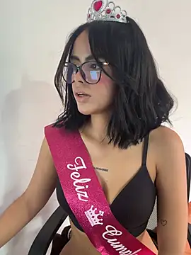 kitty_rousse01 – Naživo XXX chat