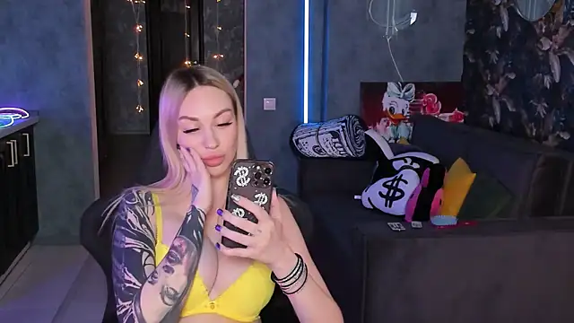 Blckmirrorr Live XXX-chat