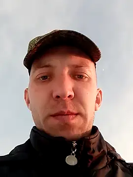 _uncle_Mitya-43_ Live XXX Chat