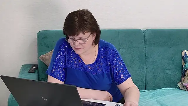 Sandra_Sunrise Adlı Modelin Canlı XXX Sohbeti