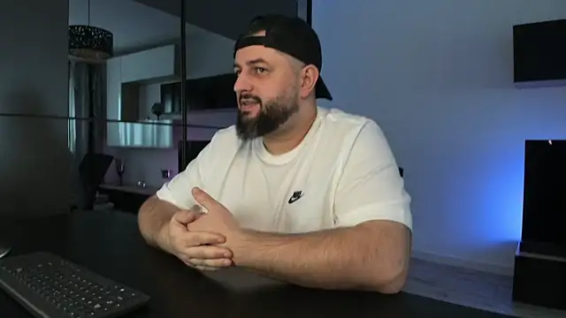 DravenPeak Pertunjukan Webcam