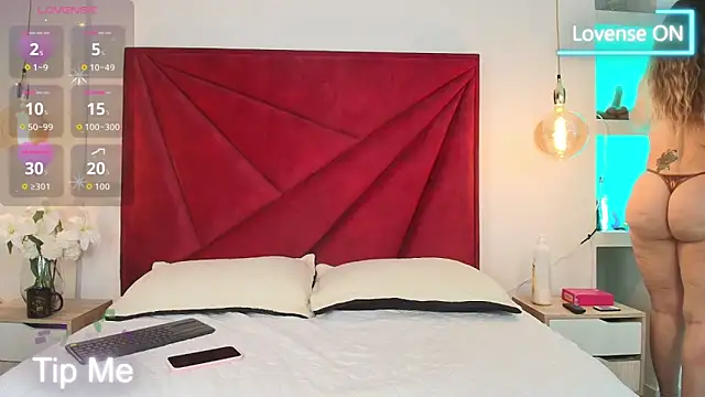 NahomiRoss: онлайн-секс-чат