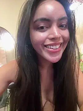 TS-SimplyTheBest: вебкам-шоу