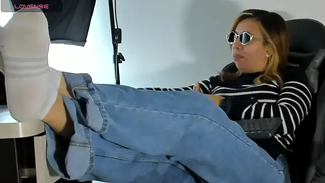 XXX chat uživo modela alma_fenix