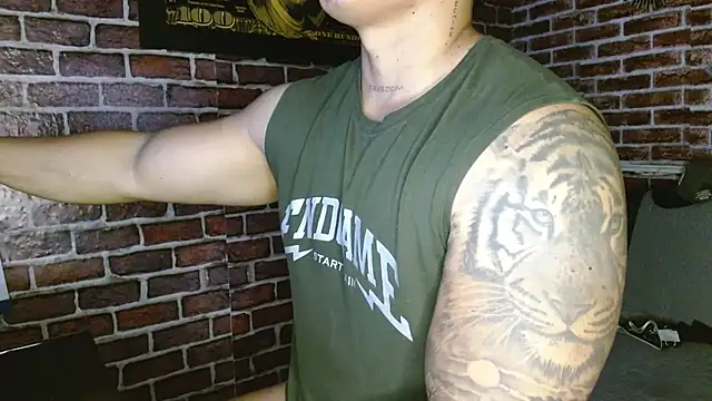 แชท XXX สดของ jordan_bigcock_