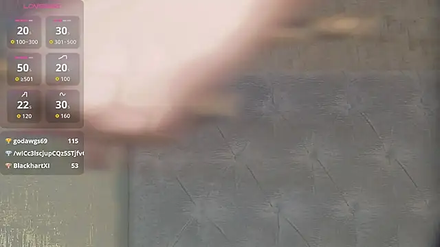 DemmiLove live XXX chat