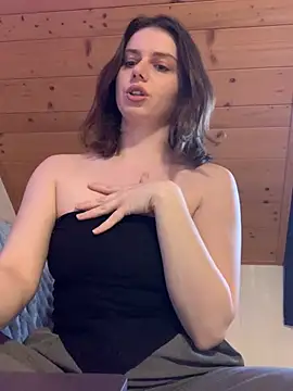 Chat XXX en directo de VelvetChloe