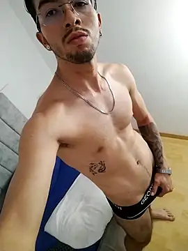 แชท XXX สดของ Kendy_Lians