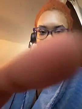 XXX chat uživo modela nickytheehawtie