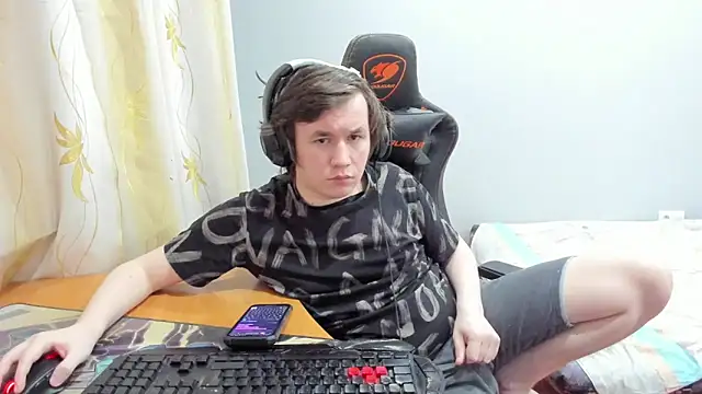 iliaskrislove's Webcam Show