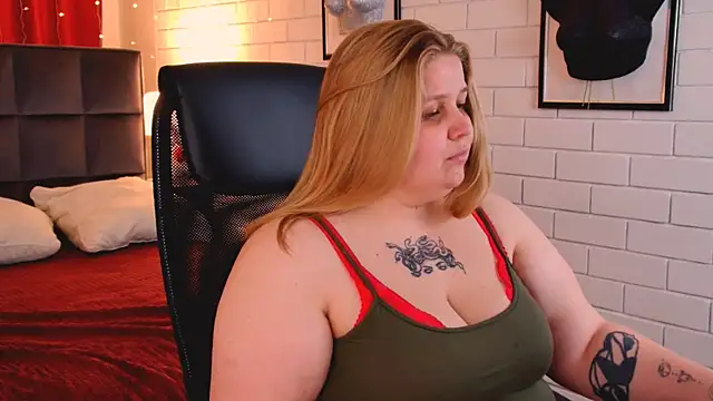 SladaDell 라이브 XXX 채팅