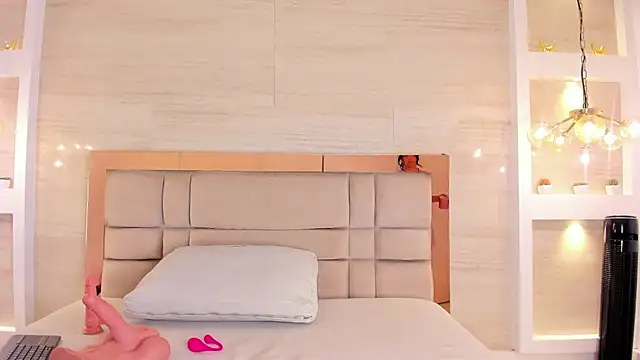 chloe_murray Adlı Modelin Canlı XXX Sohbeti