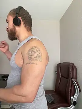 แชท XXX สดของ Fathero1time