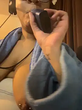 Živý XXX chat nickytheehawtie