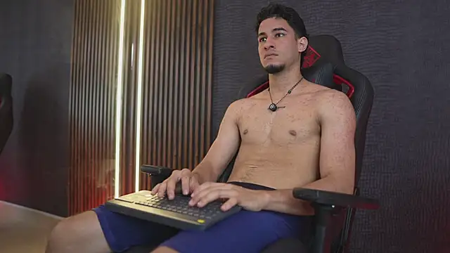 แชท XXX สดของ JakeMoxley