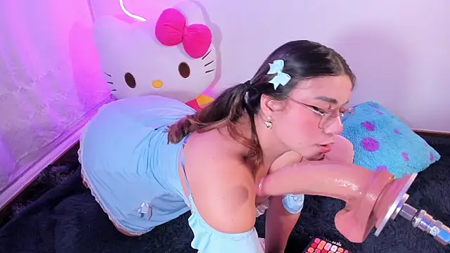 แชท XXX สดของ CassieBigass_