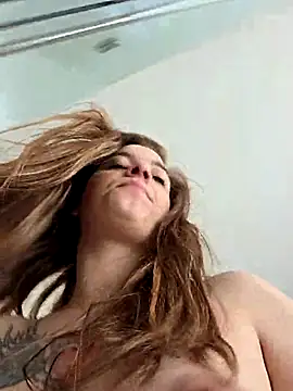 دردشة Luna_Lynn الجنسية المباشرة