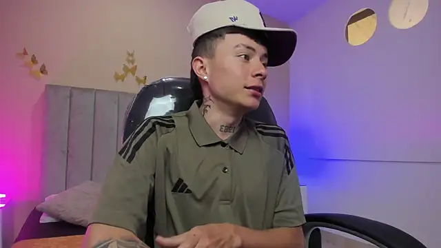 Nascary_Foxのウェブカメラショー