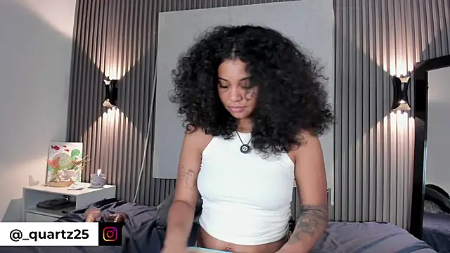 Zafiiraa 现场XXX聊天