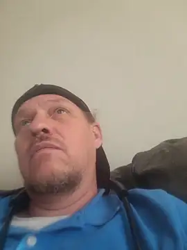 Chatroom XXX en direct de yourMasterisBored