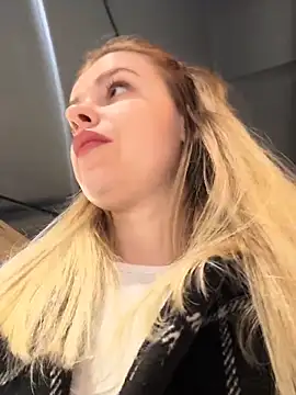 HarrietDart Live XXX-Chat