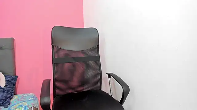 ariloe_quintero 现场XXX聊天