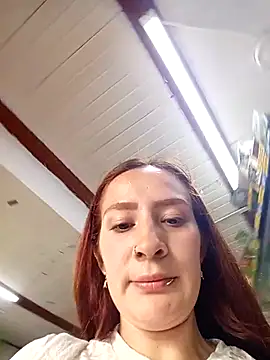 Mery_Moon123 – Live XXX-chat