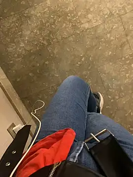 mysterious_girls Adlı Modelin Canlı XXX Sohbeti