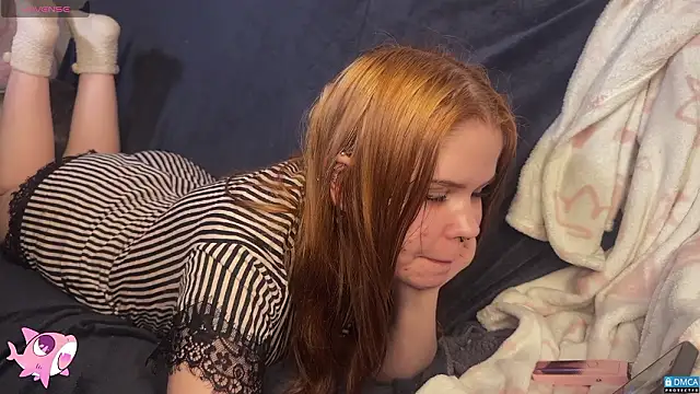 PinkSharky: απευθείας συνομιλία ΧΧΧ