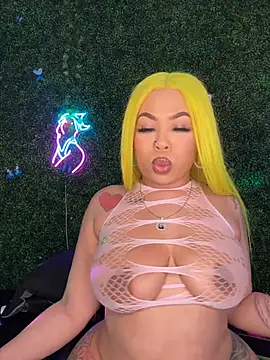 Chat XXX en directo de RenaThickAss