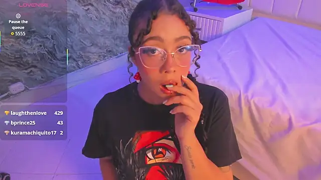 Živý XXX chat antonelllepiercee