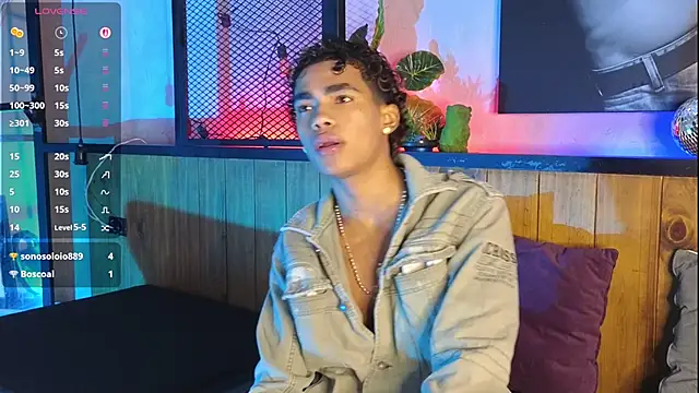 AlanCutee élő XXX-chatje