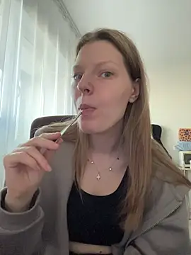 Chat +18 de MaryHiggins ao vivo