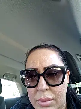 SEXY-ZOE live XXX chat